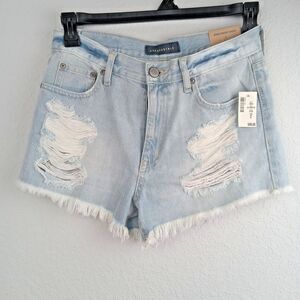 NWT Aeropostale Jean Shorts Womens Sz 6 Light Wash Cheeky Distressed High Waist
